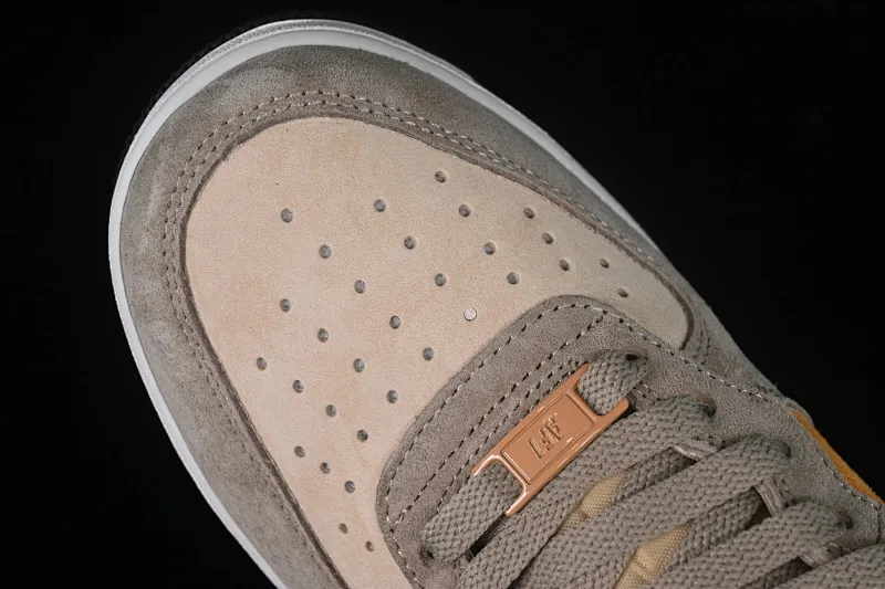 All categories Nk Air Force 1 Air Force series Nk Air Force 1 Mid Air Force mid-top Nk Air Force 1'07 Mid brown Air Force One mid-top casual sneakers CG9908-105